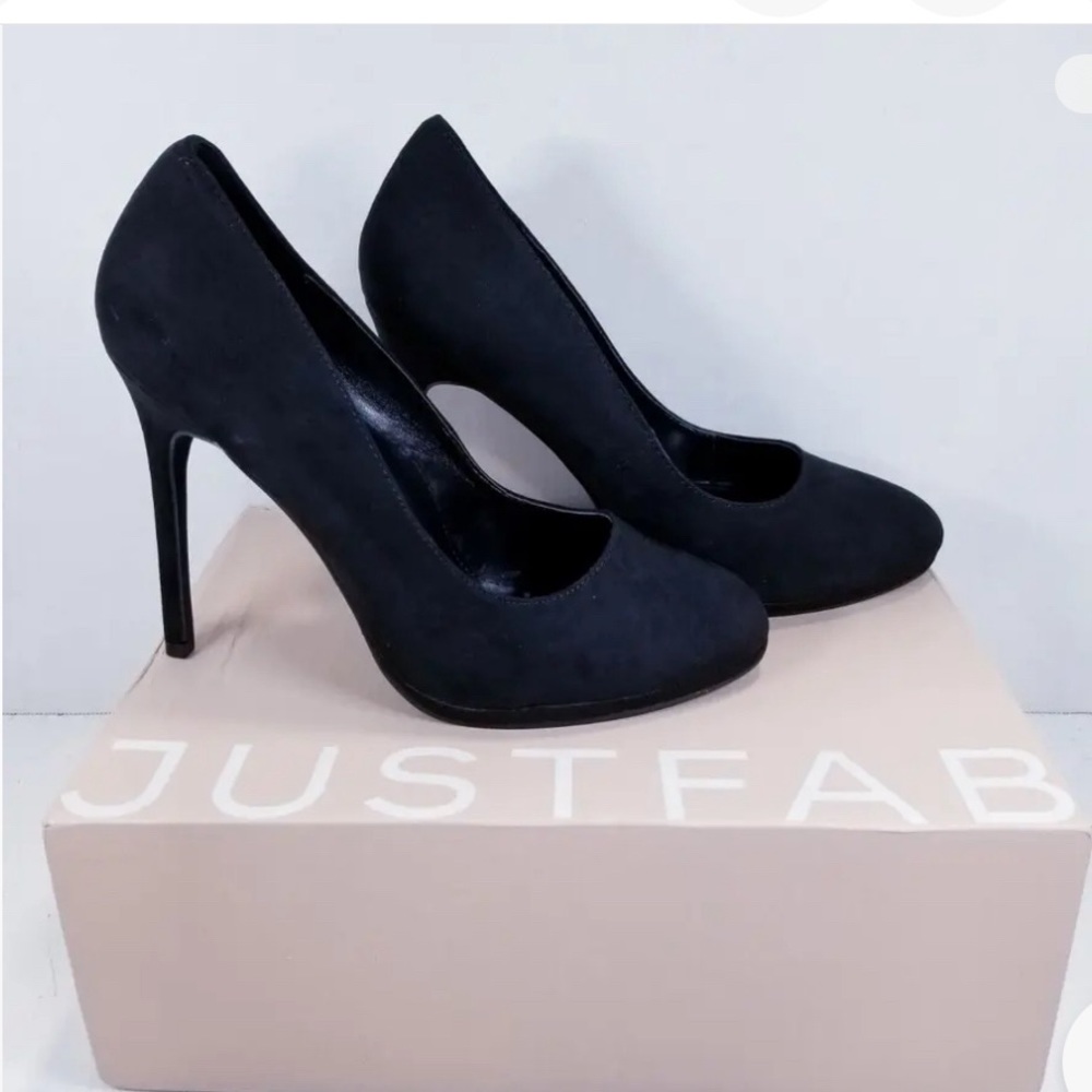 Isabela Classic Pump- JustFab. Black Caviar.